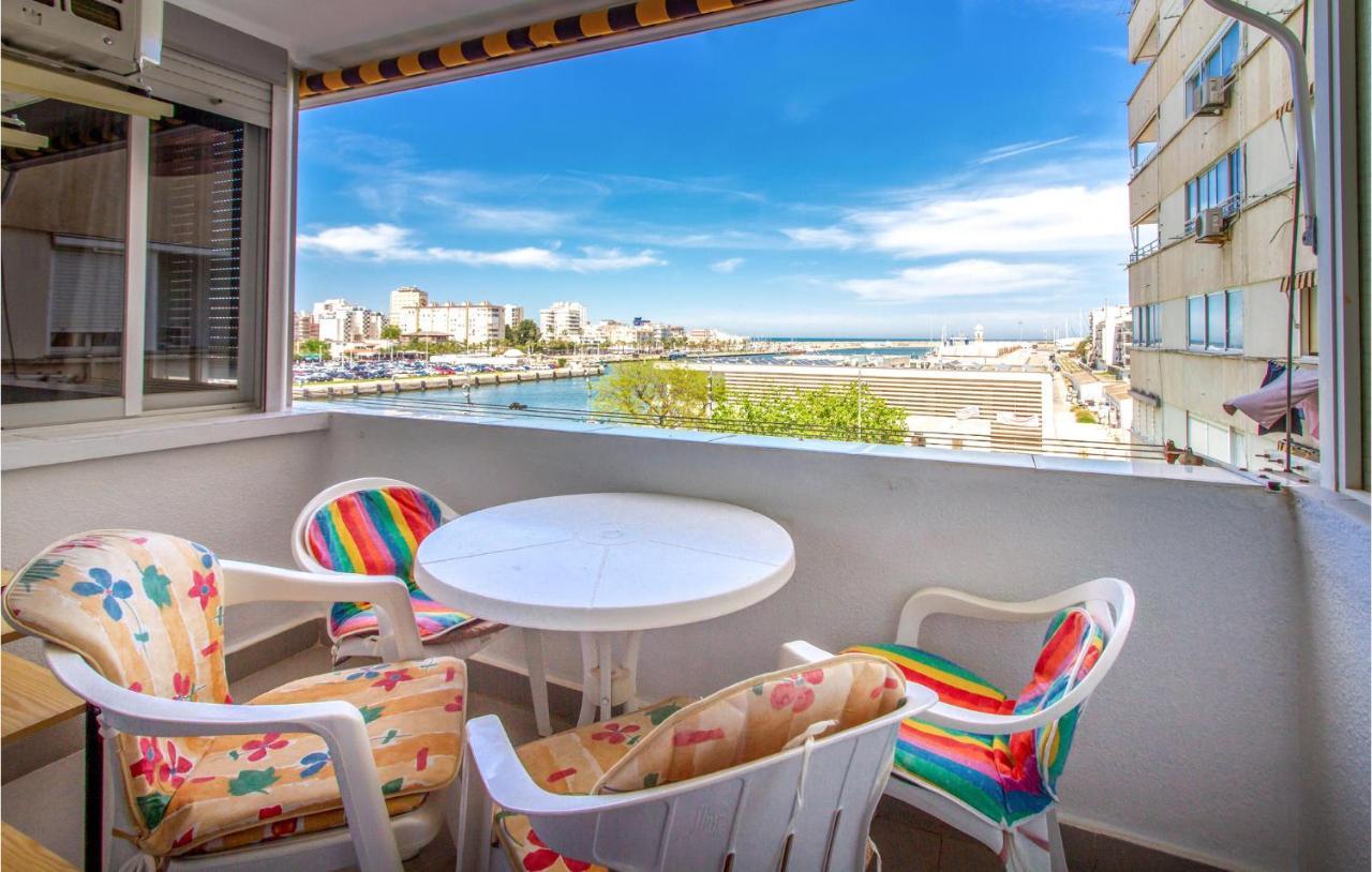 Stunning Apartment In Gandia With Kitchen المظهر الخارجي الصورة