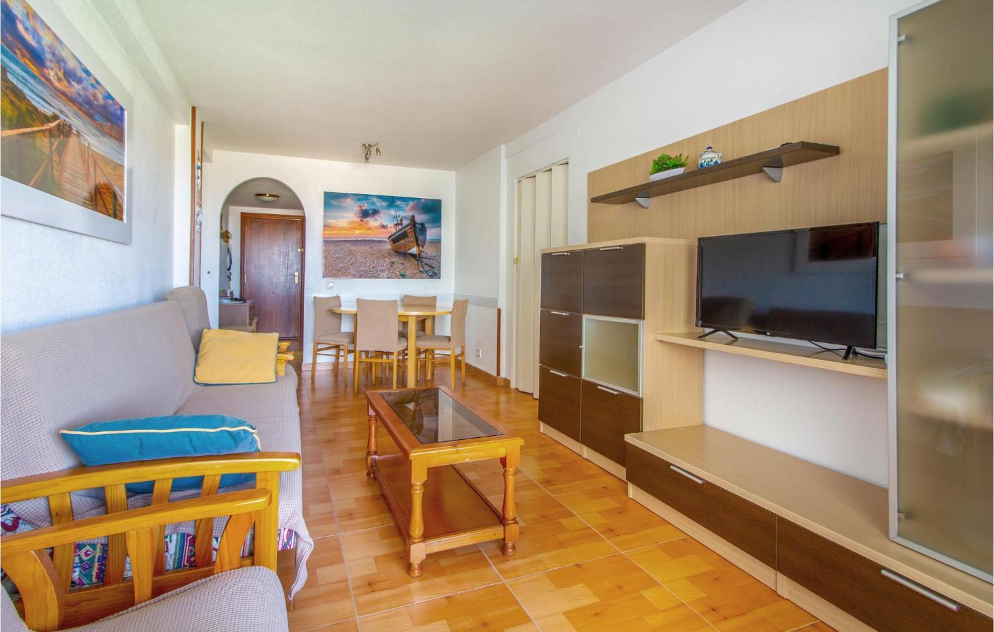Stunning Apartment In Gandia With Kitchen المظهر الخارجي الصورة